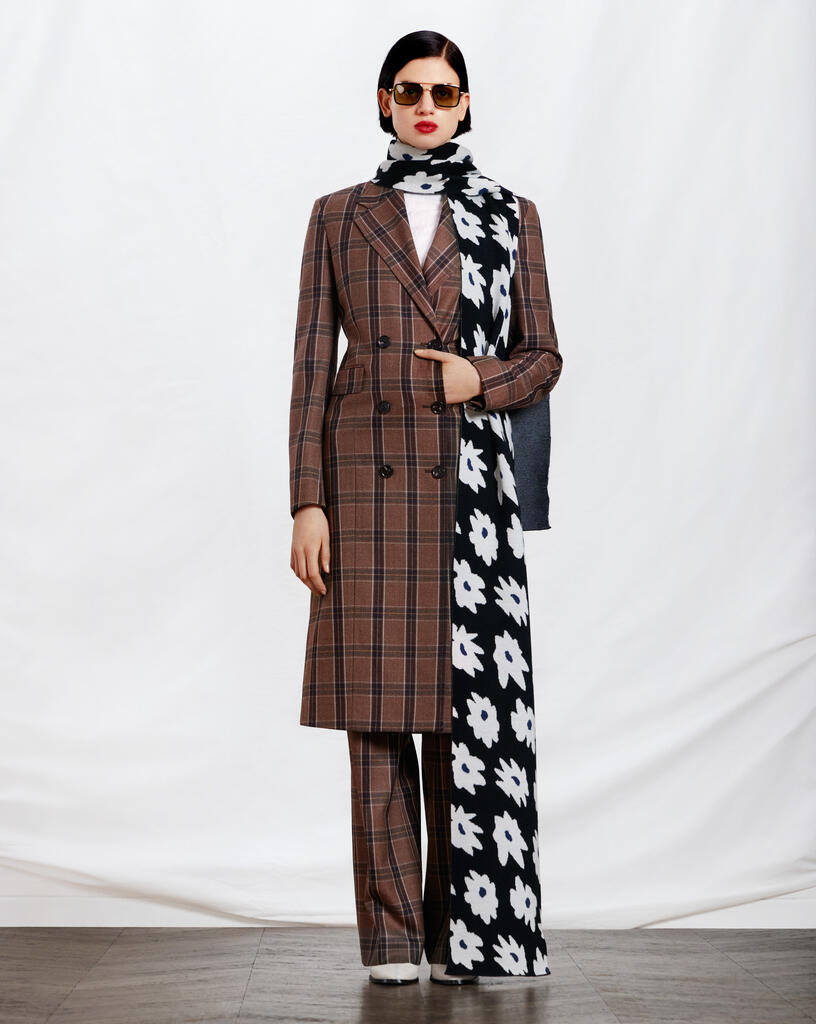 Christina Foo: Longchamp le pliage tote Kate Middleton wore it with style